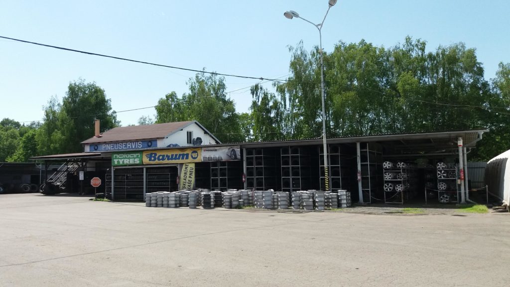 Pneuservis (nové a použité pneumatiky, hliníkové a ocelové disky)